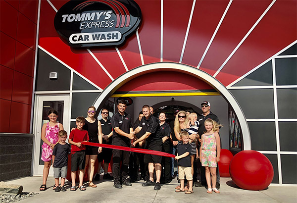 grand-opening-new tommys express grand opening