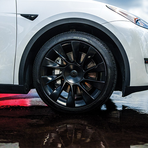 shiny tire